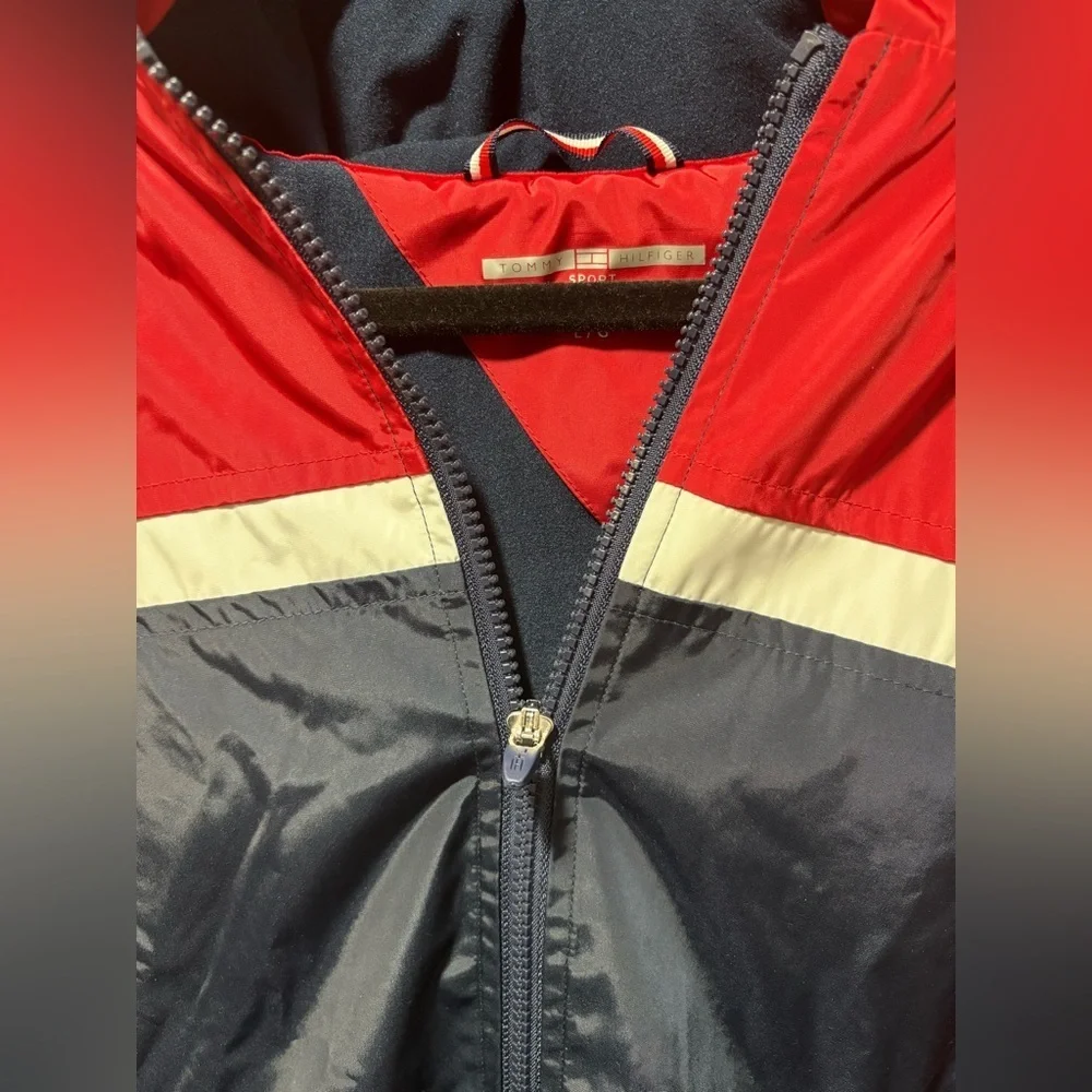 Tommy Hilfiger Sport Men’s Windbreaker Jacket Size Large Red/Navy/White - Picture 2 of 6